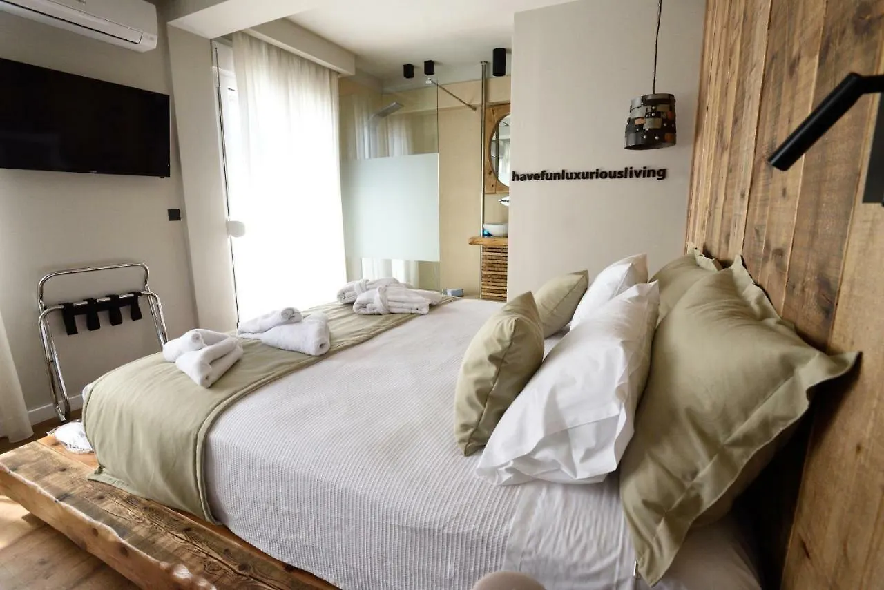 Magnifique Luxury Suites Salonicco Grecia