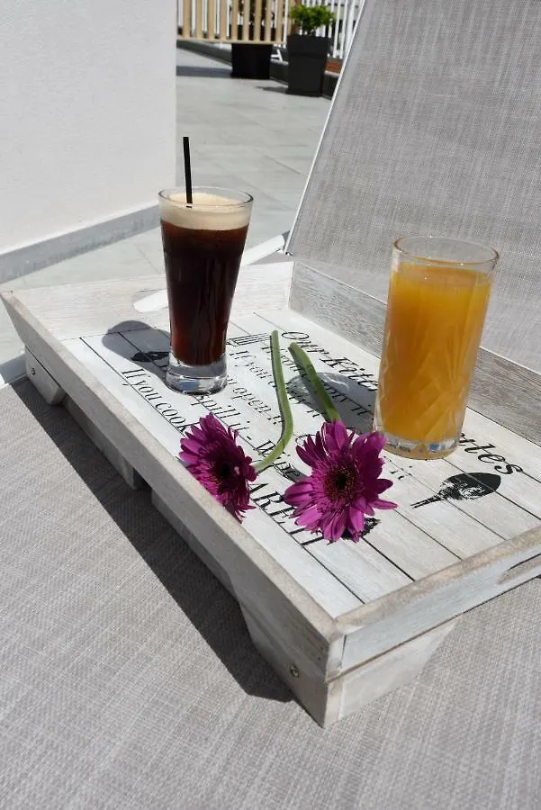Magnifique Luxury Suites Thessaloniki 0*,  Greece