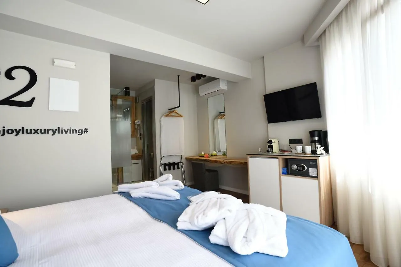 Apartment Magnifique Luxury Suites Thessaloniki