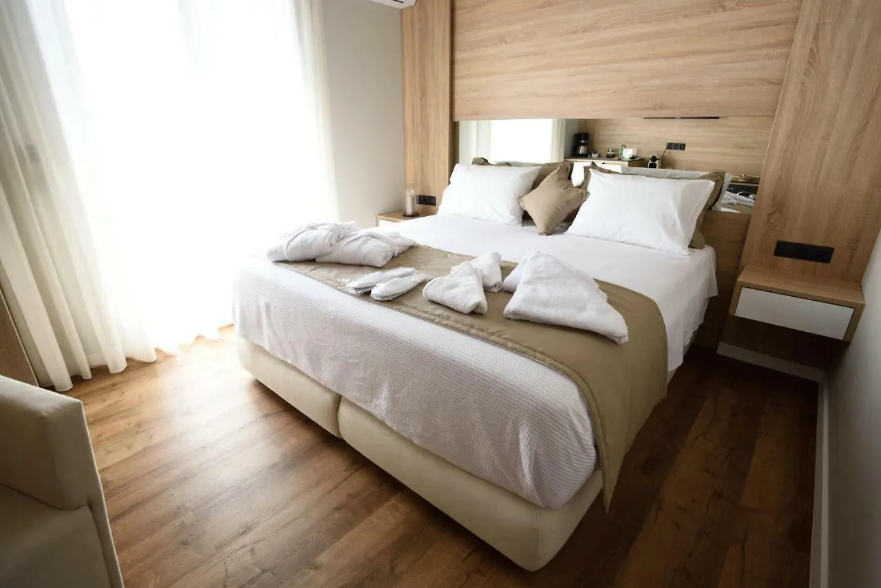 Magnifique Luxury Suites Thessaloniki 0*,  Griechenland
